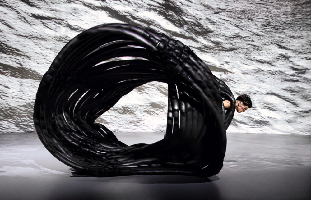 The-weight-of-waiting-©Lys-Y-Seng-11