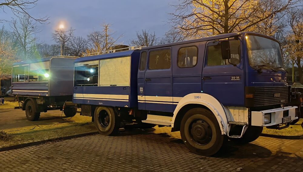 iveco_90_16_gespannupscale_denoise-denoise-sharpen-denoise-lighting-color